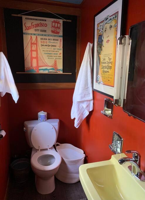 Southeast Portland Comfy & Eclectic Craftsman Home المظهر الخارجي الصورة