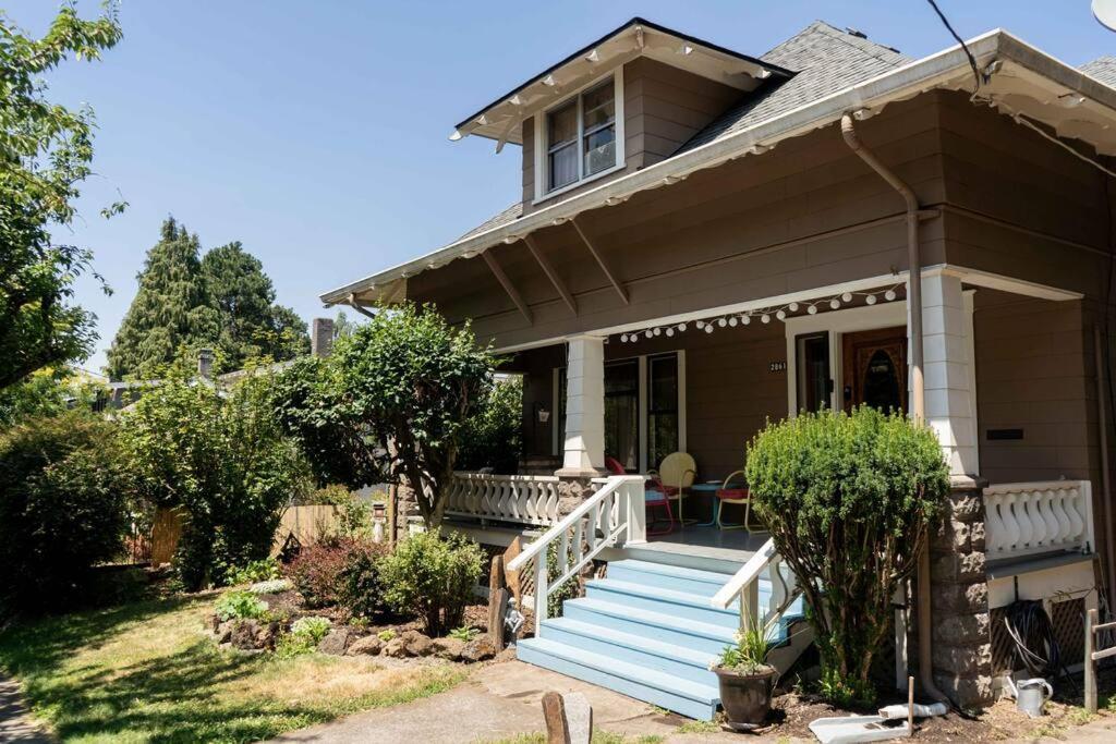 Southeast Portland Comfy & Eclectic Craftsman Home المظهر الخارجي الصورة