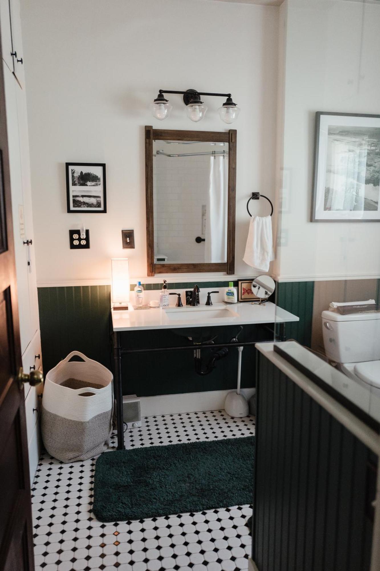 Southeast Portland Comfy & Eclectic Craftsman Home المظهر الخارجي الصورة