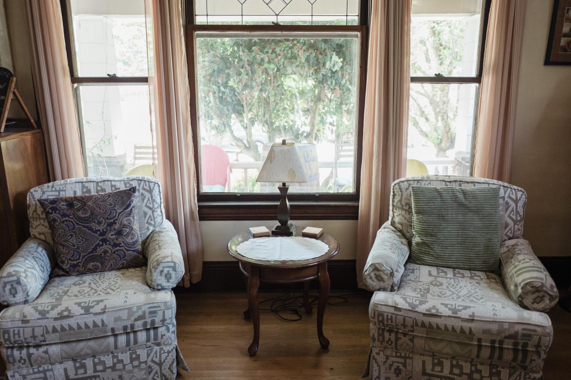 Southeast Portland Comfy & Eclectic Craftsman Home المظهر الخارجي الصورة